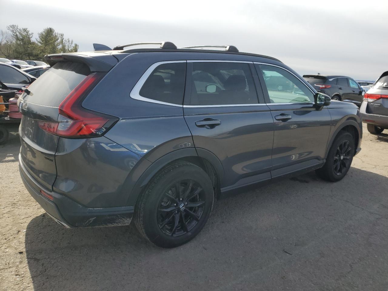 2024 Honda CR-V - Image 3
