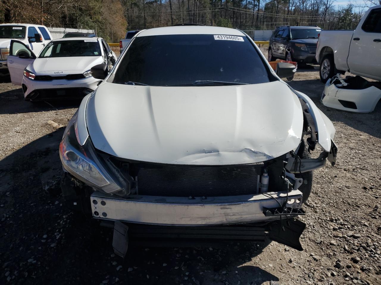 2018 Nissan Altima - Image 5