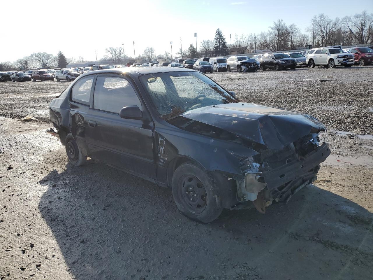 2002 Hyundai Accent - Image 4