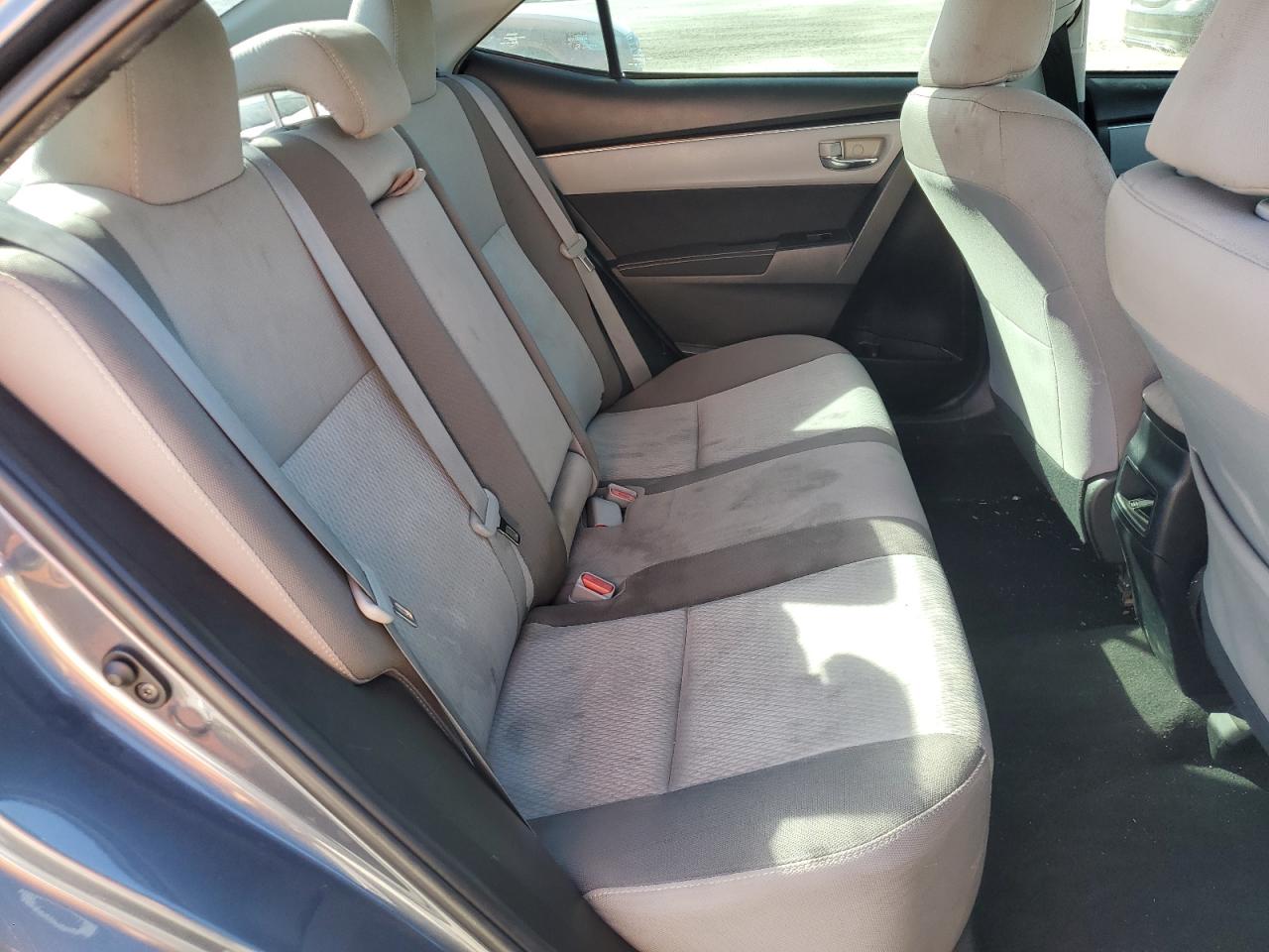 2018 Toyota Corolla - Image 10