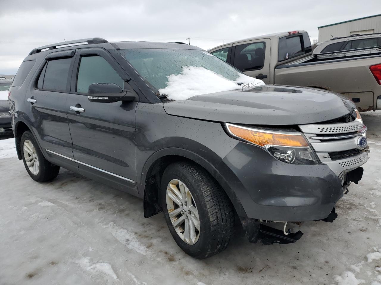2015 Ford Explorer - Image 4