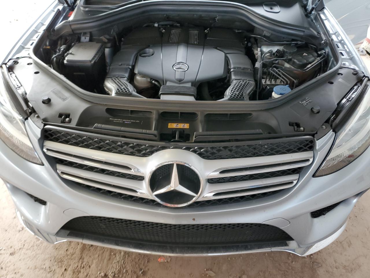 2017 Mercedes-Benz GLE - Image 12
