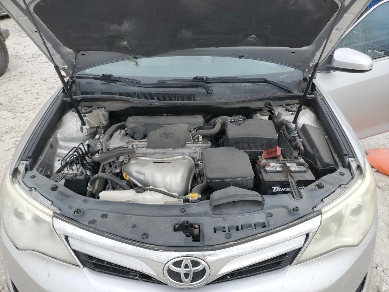 2012 Toyota Camry - Image 11