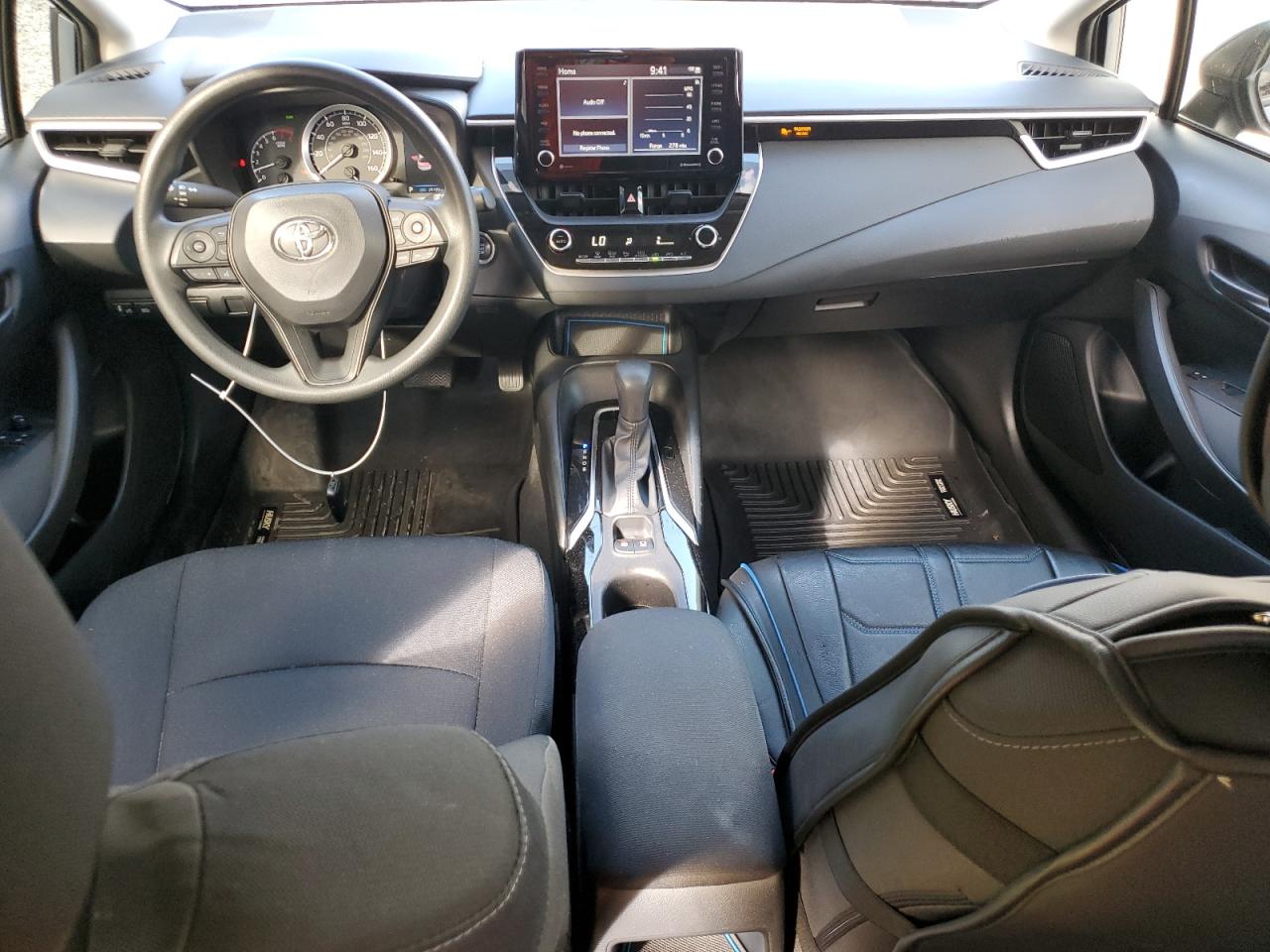 2022 Toyota Corolla - Image 8