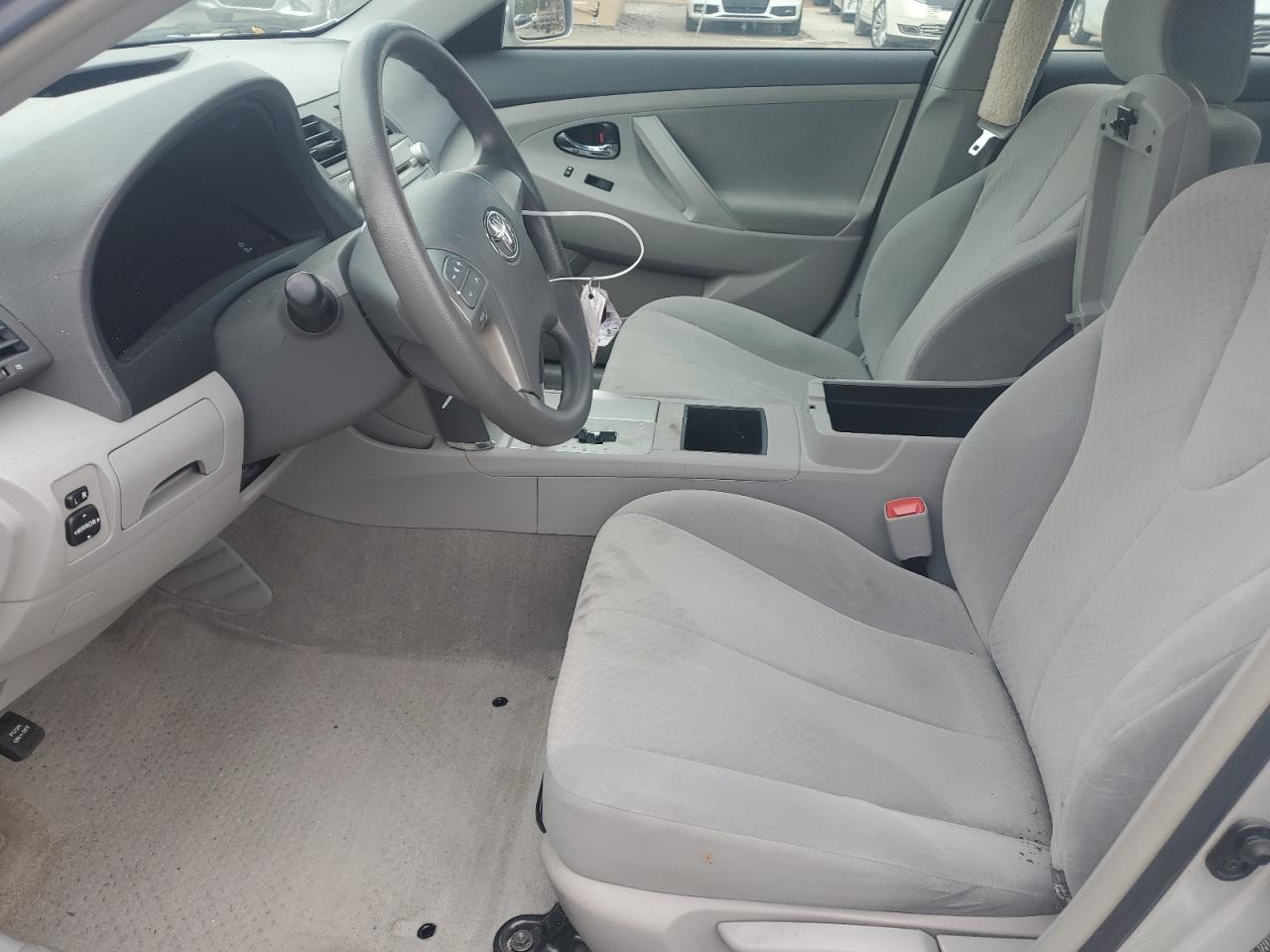 2009 Toyota Camry - Image 7