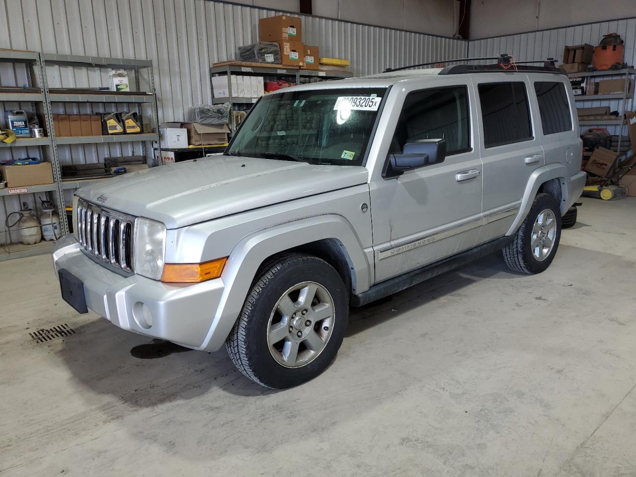 2008 Jeep Commander - Image 1