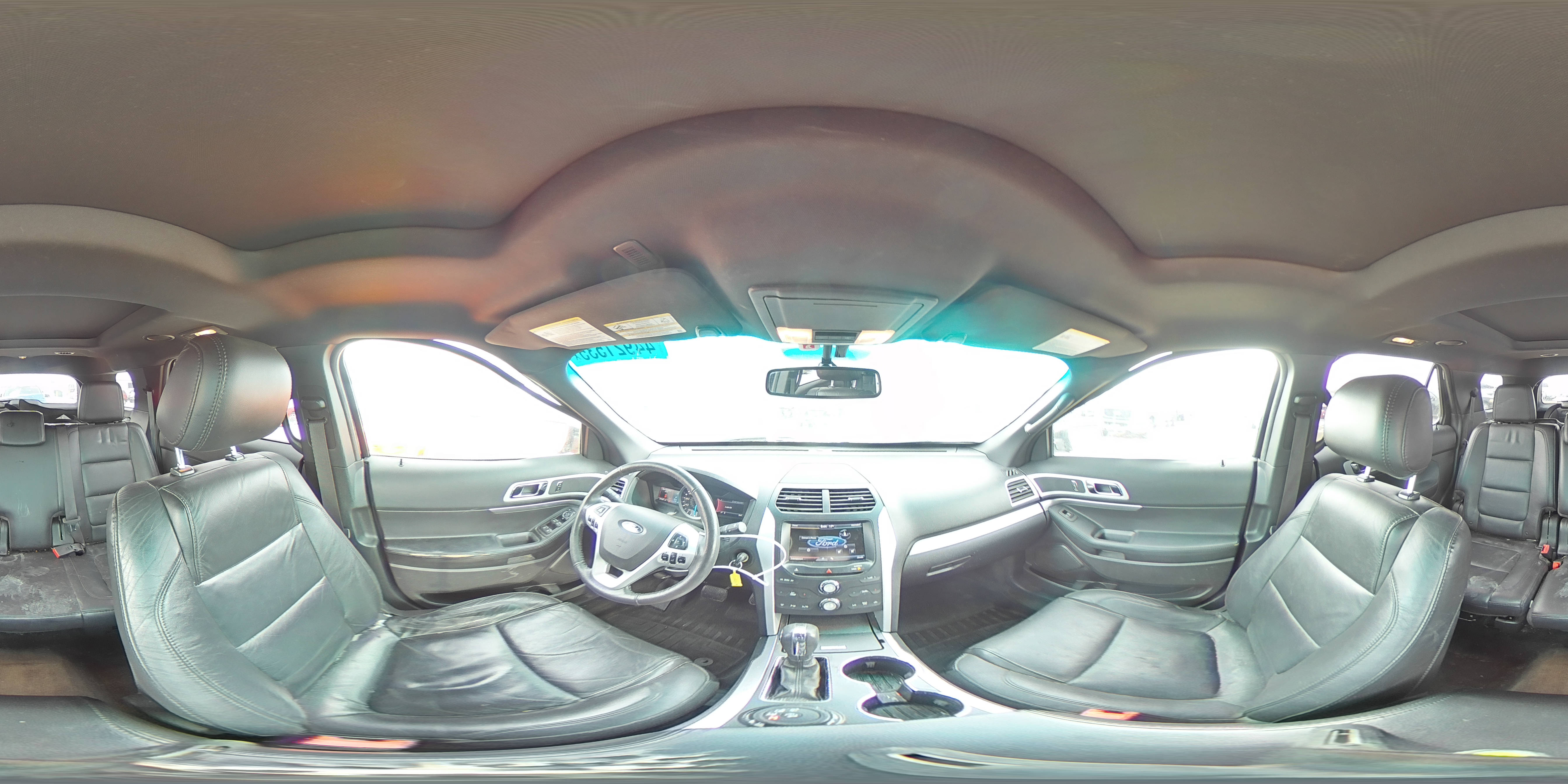 2014 Ford Explorer - Image 13