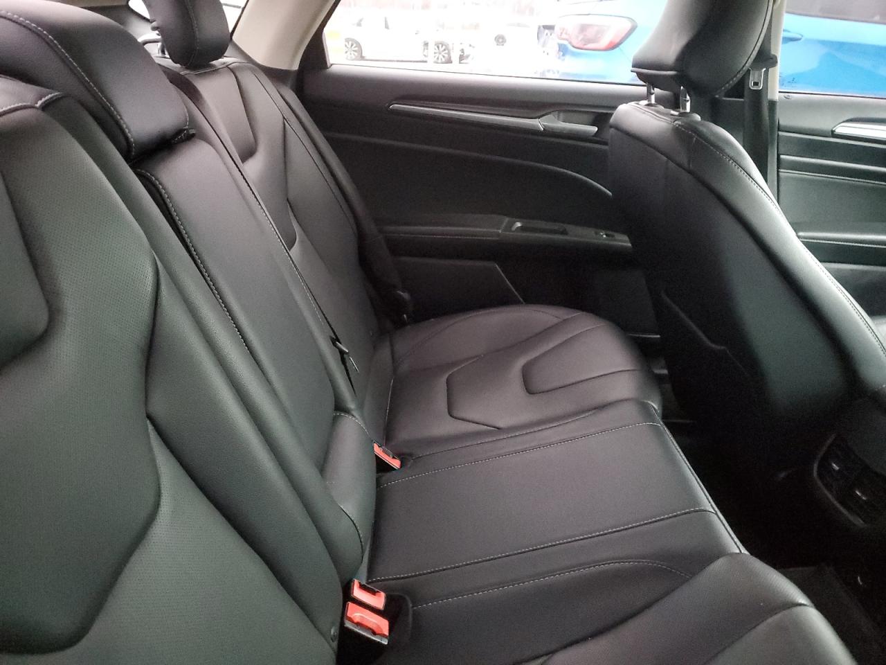 3FA6P0RU7KR220336 FORD FUSION 2019