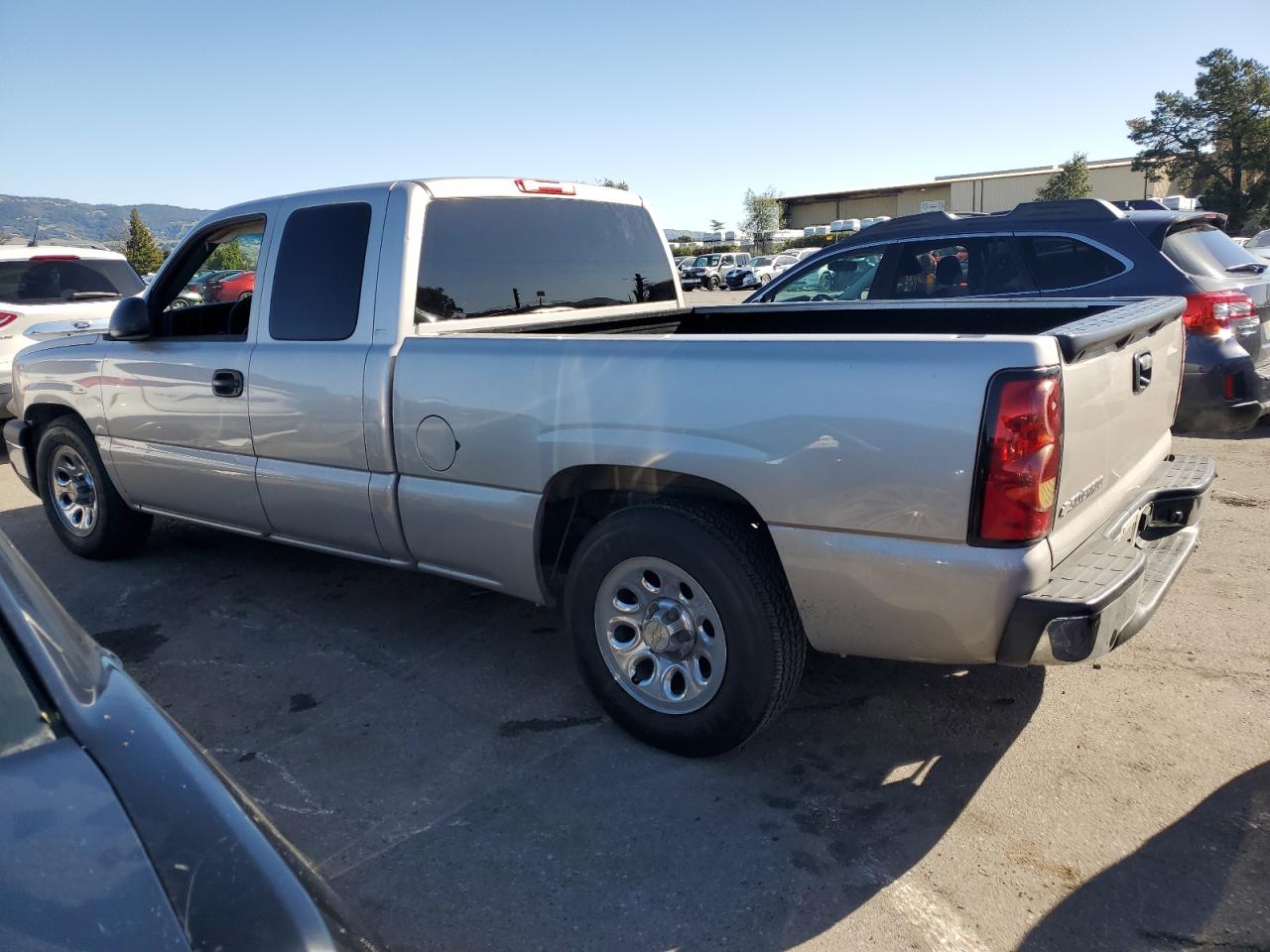 2004 Chevrolet Silverado - Image 2