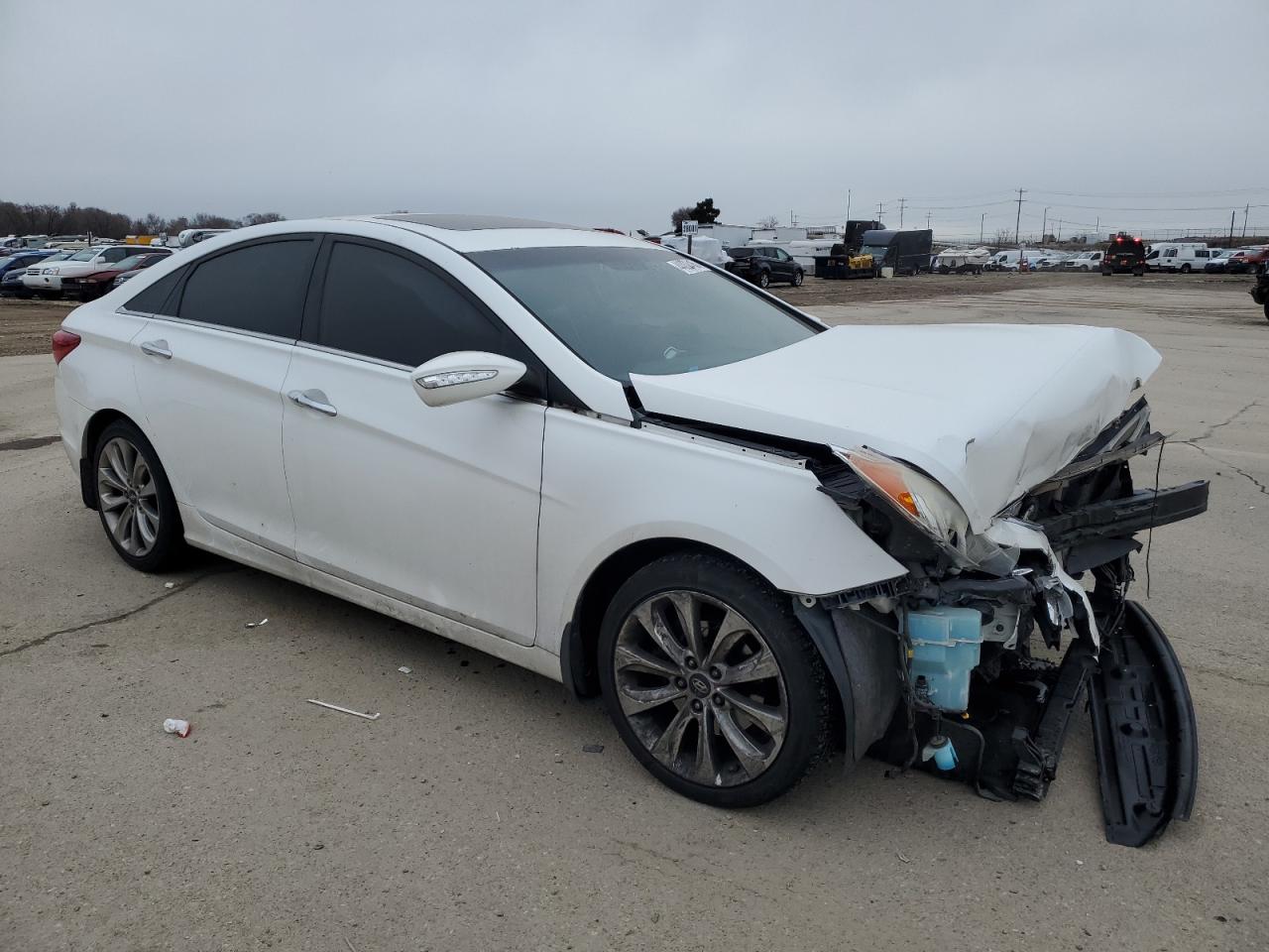 2011 Hyundai Sonata - Image 4