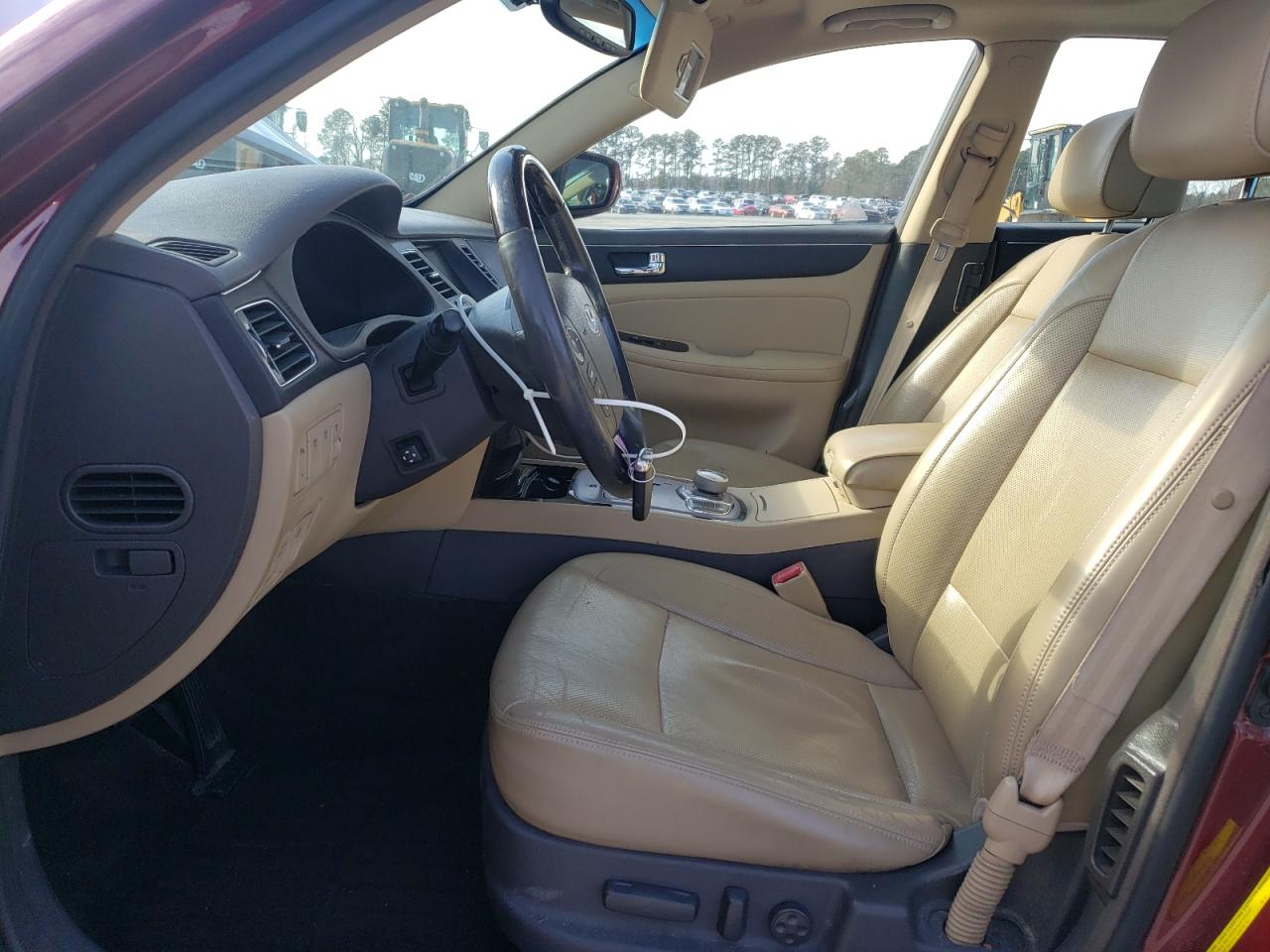 2011 Hyundai Genesis - Image 7