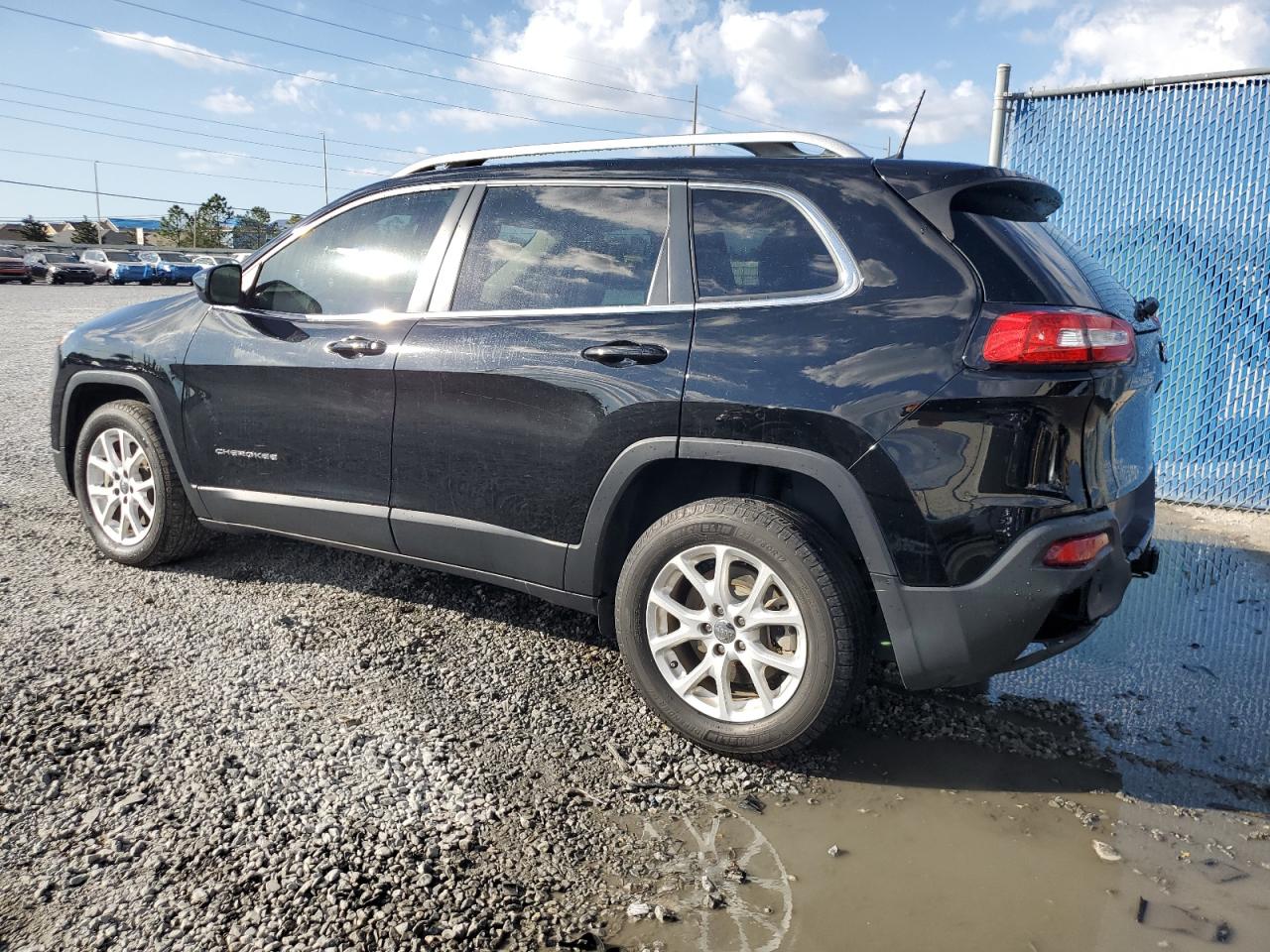 2018 Jeep Grand Cherokee - Image 2