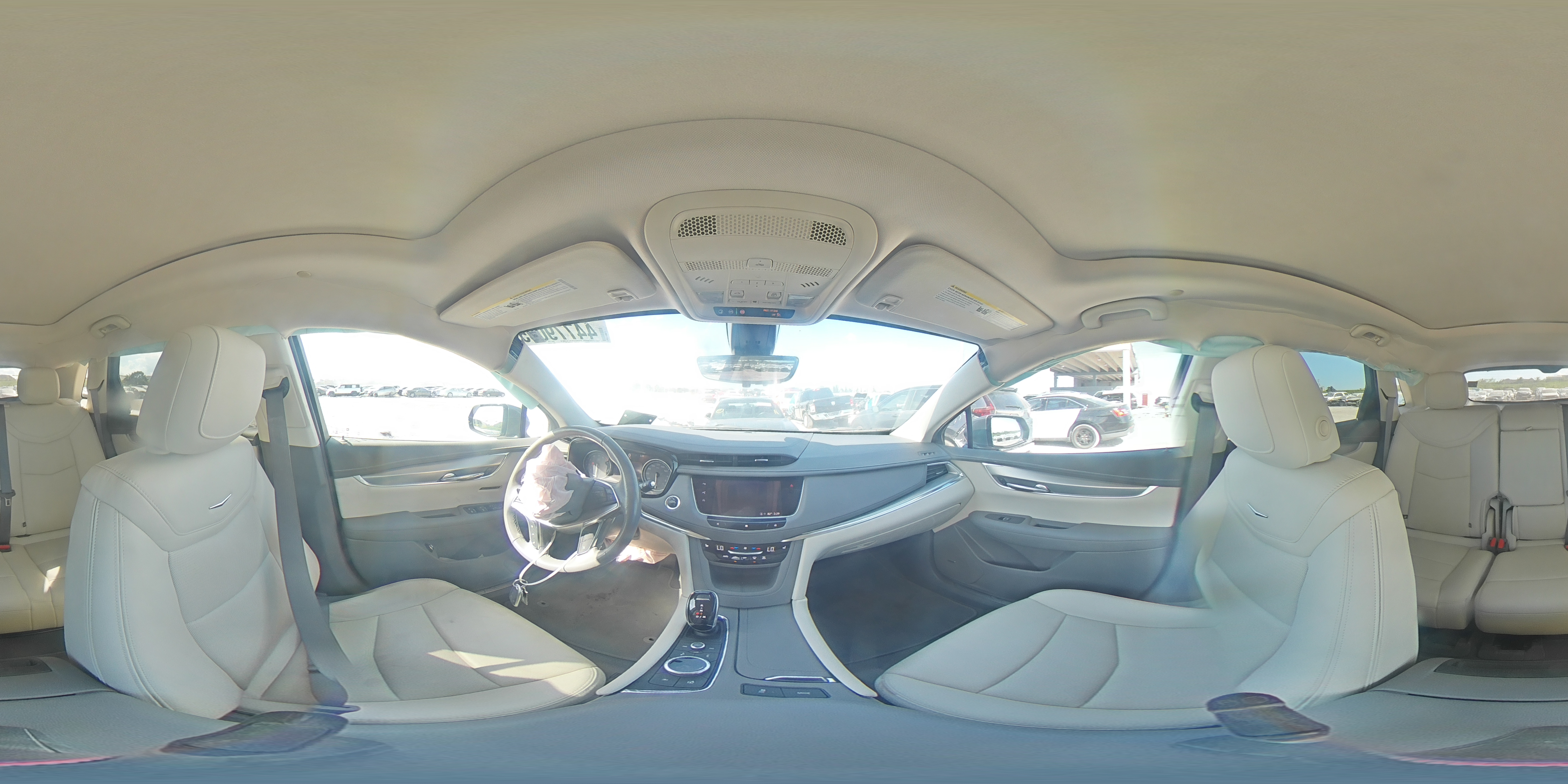 2021 Cadillac XT5 - Image 14