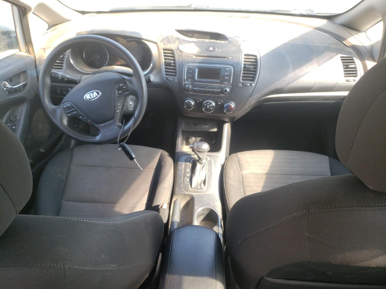 2016 Kia Forte - Image 8