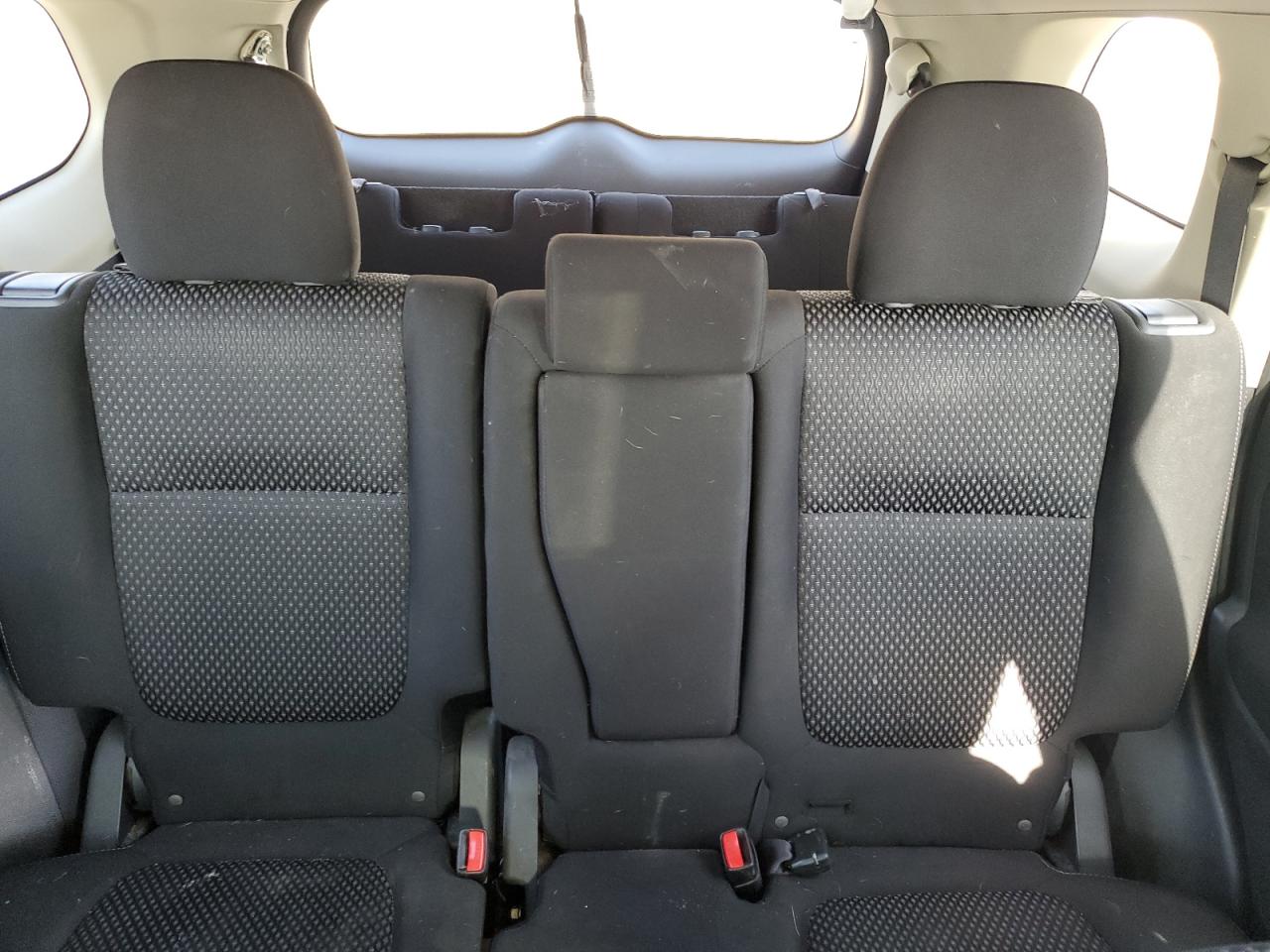 2018 Mitsubishi Outlander - Image 10