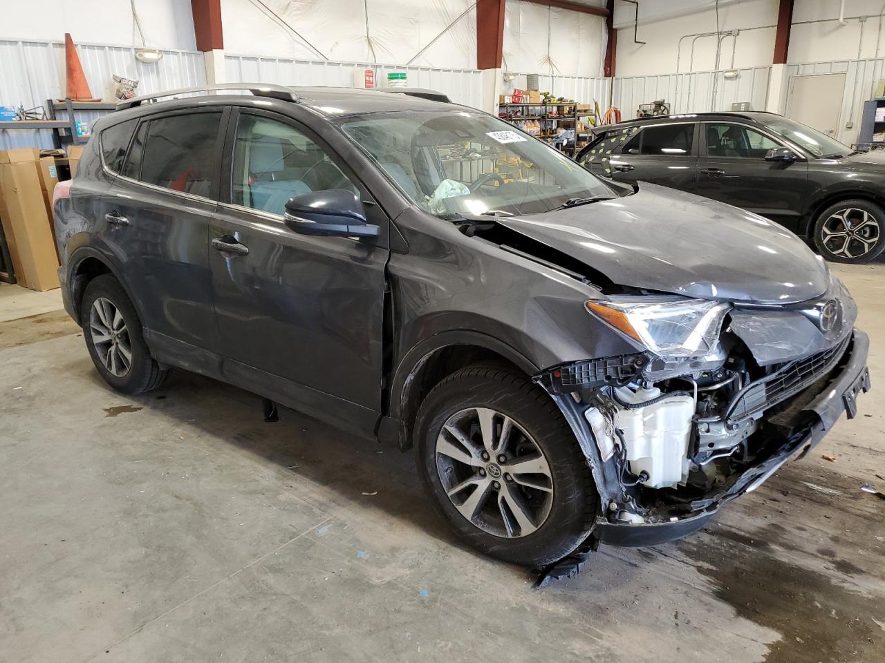 2018 Toyota RAV 4 - Image 4