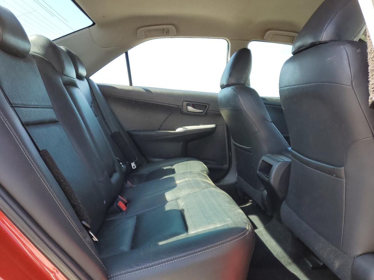 2012 Toyota Camry - Image 10