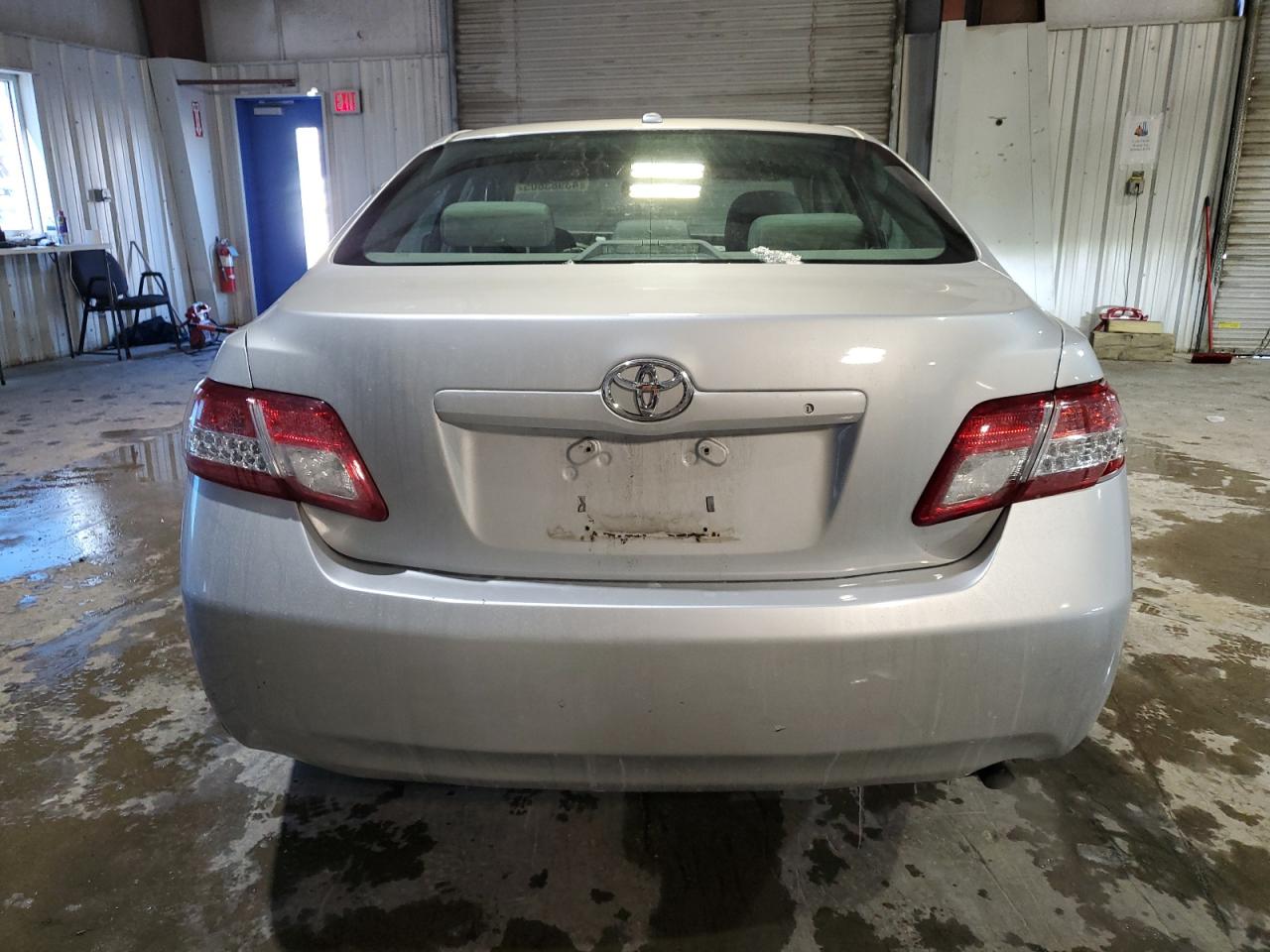 2011 Toyota Camry - Image 6