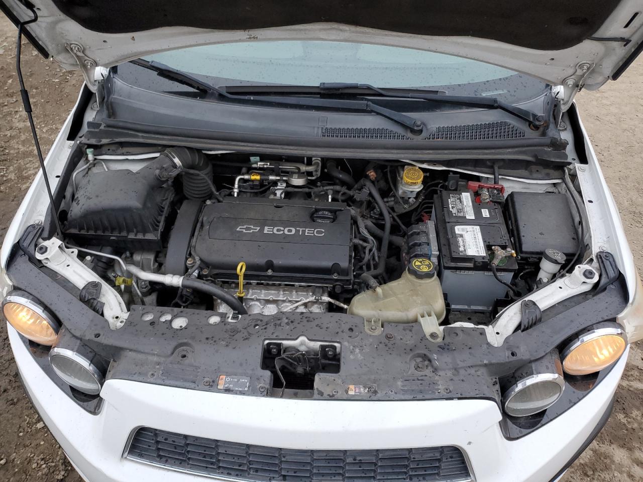 2014 Chevrolet Sonic - Image 11