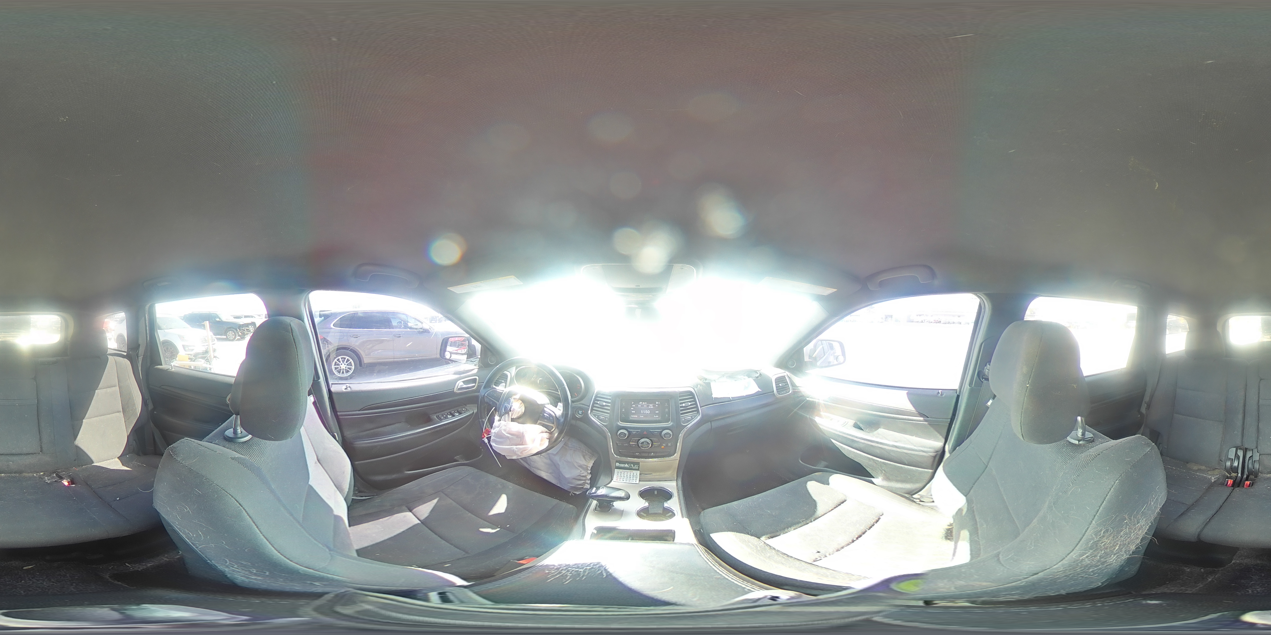 2014 Jeep Grand Cherokee - Image 13