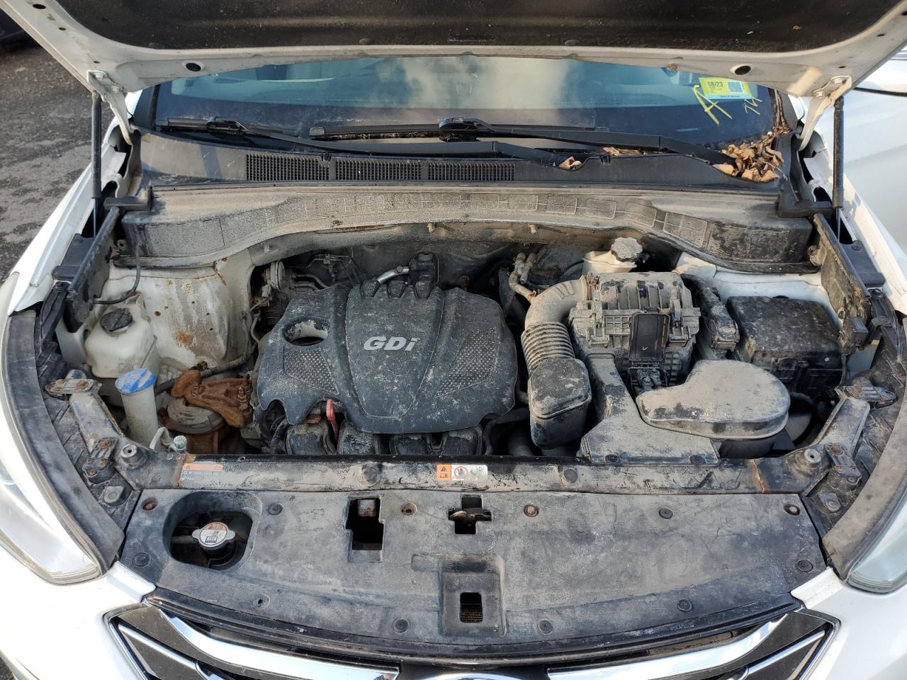 2013 Hyundai Santa Fe - Image 12