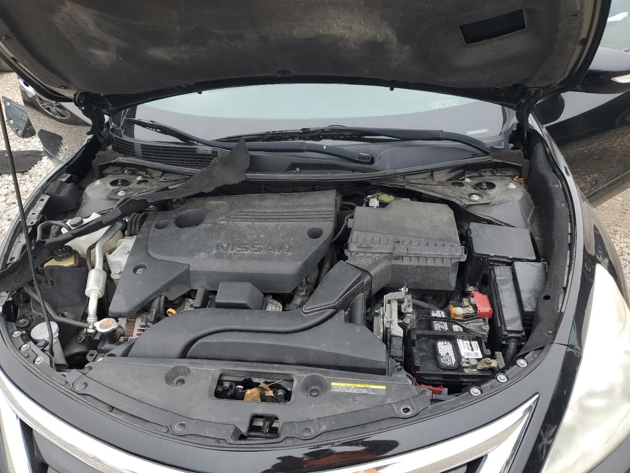 2015 Nissan Altima - Image 11