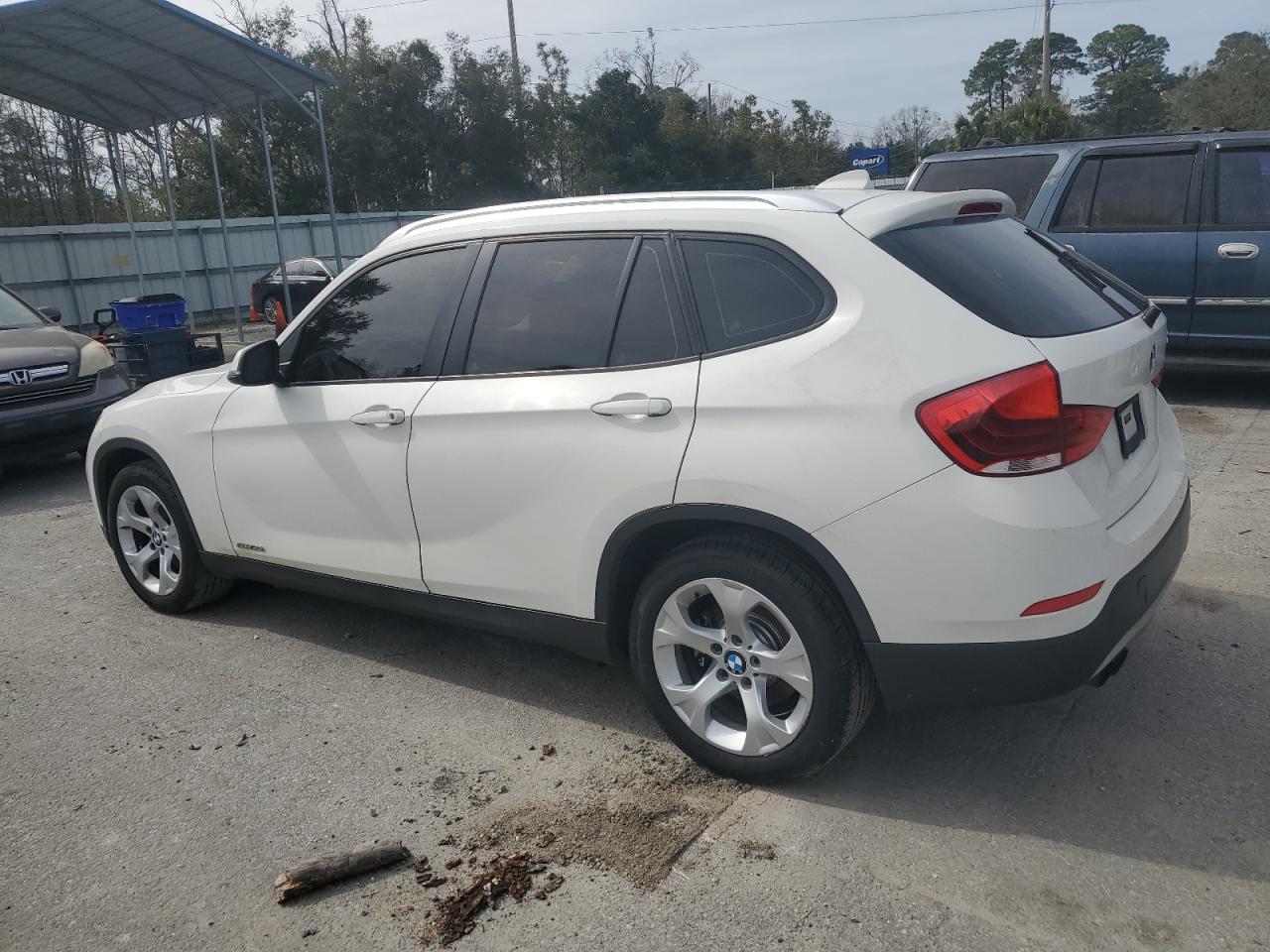 2014 BMW X1 - Image 2