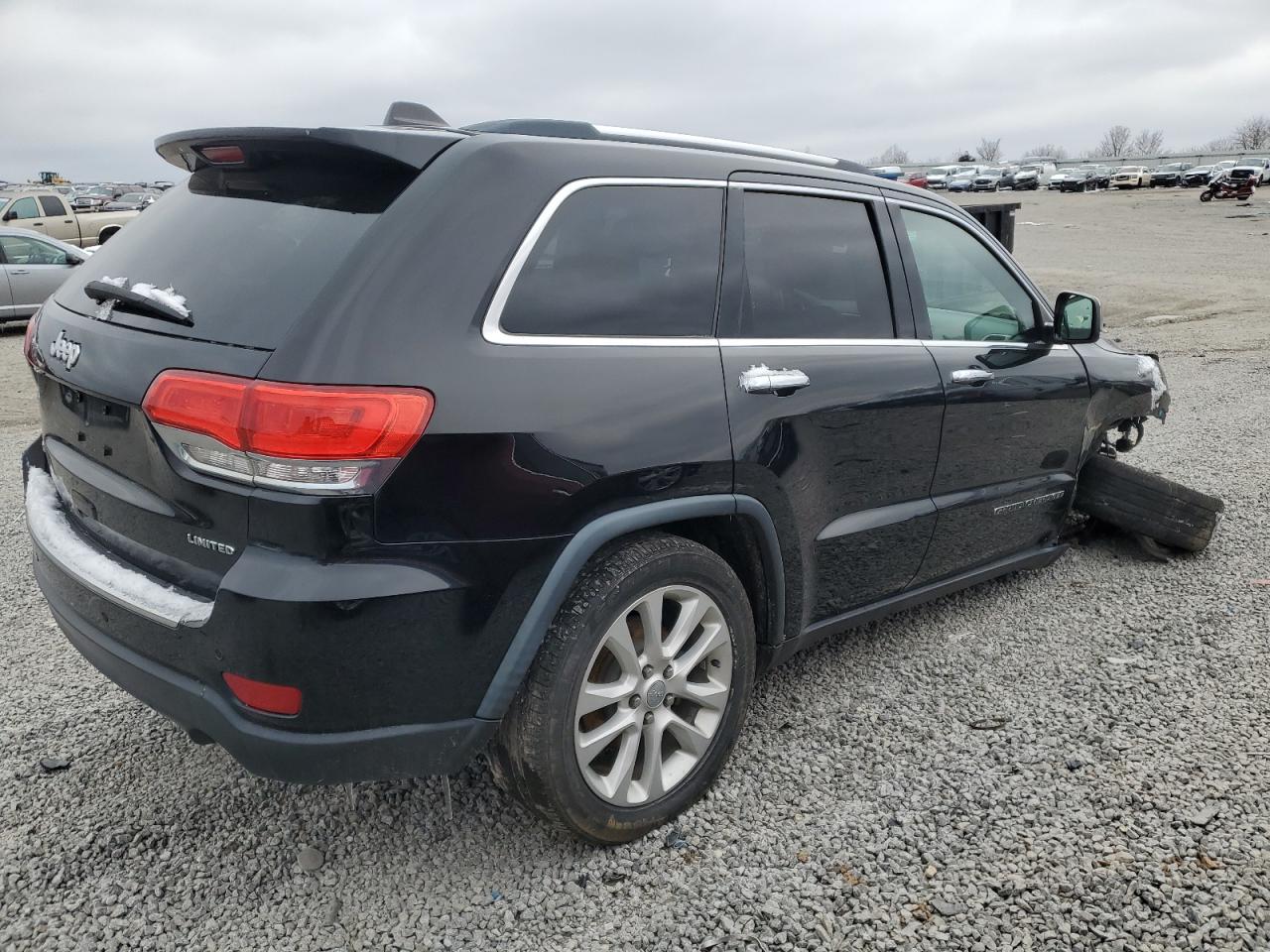 2017 Jeep Grand Cherokee - Image 3