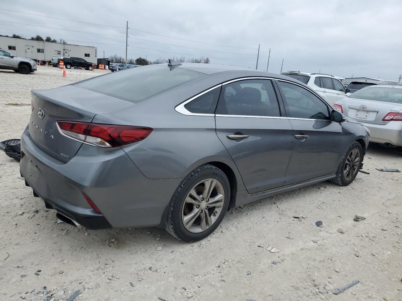 2019 Hyundai Sonata - Image 3