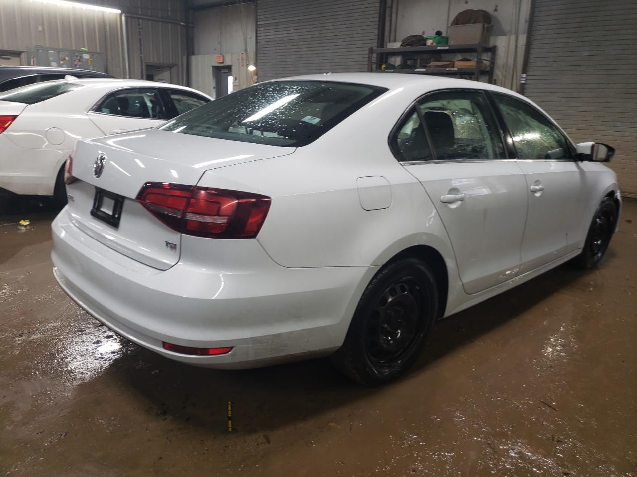 2017 Volkswagen Jetta - Image 3