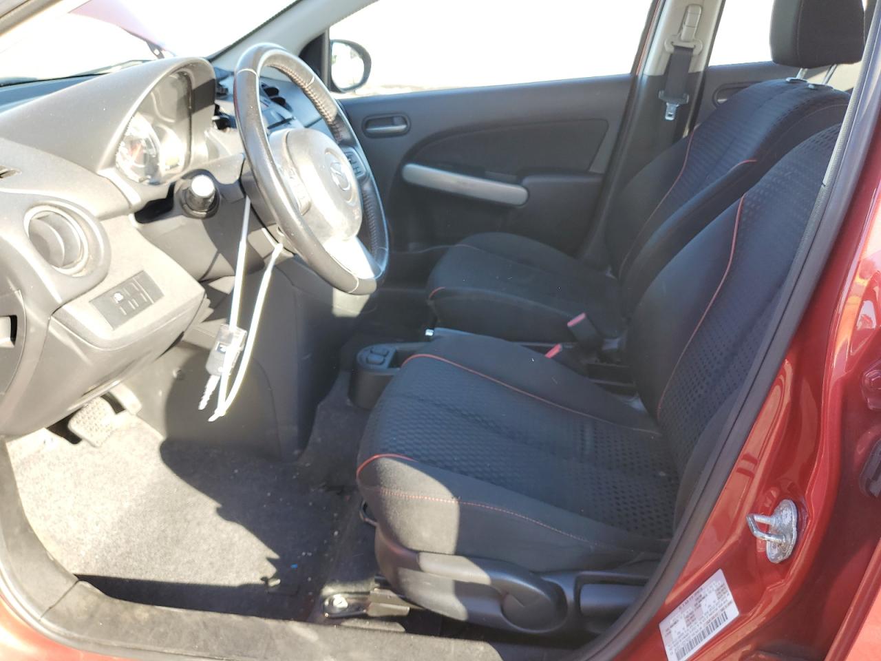 2014 Mazda 2 - Image 7