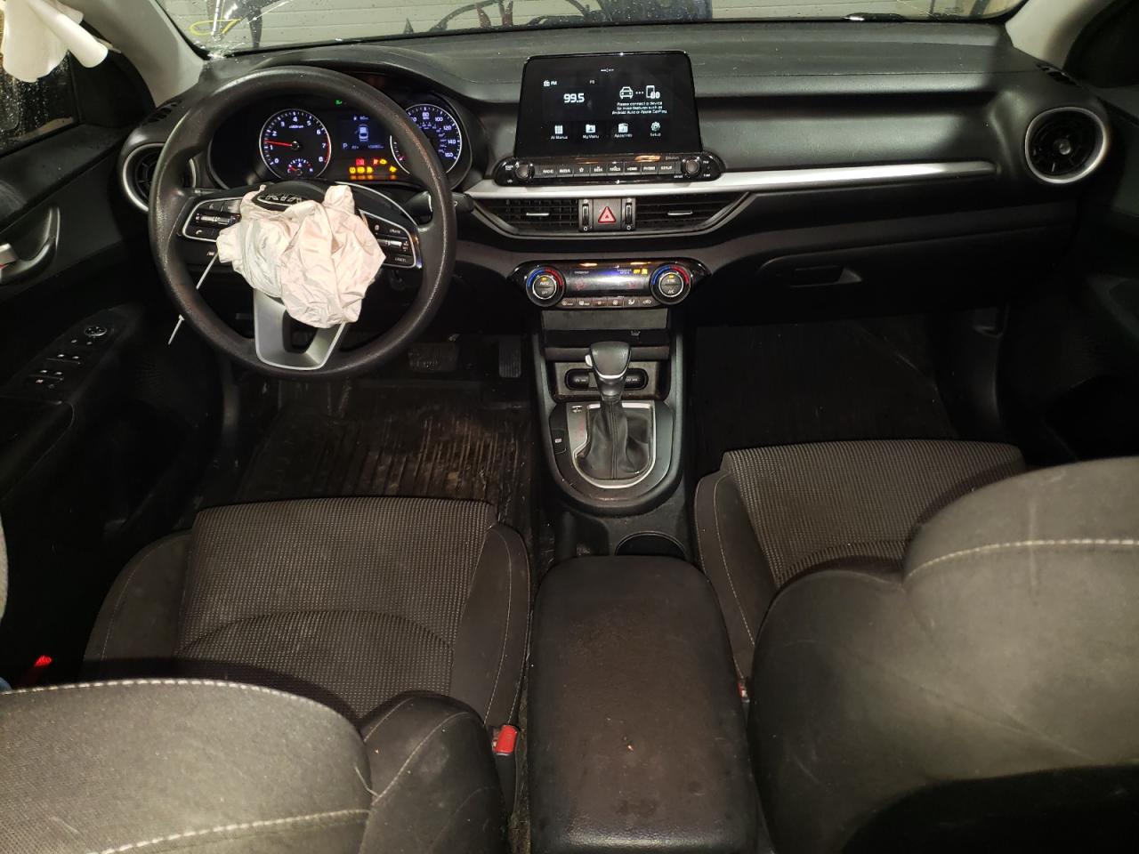 2019 Kia Forte - Image 8