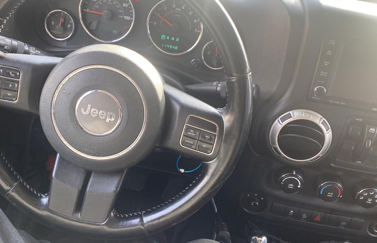 2012 Jeep Wrangler - Image 9