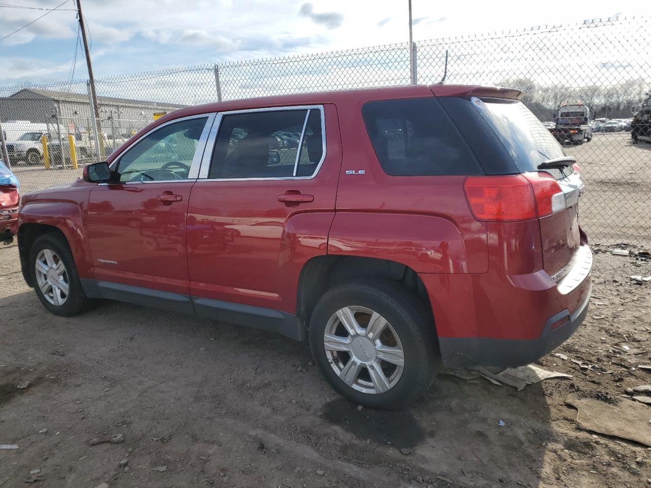 2014 GMC Terrain - Image 2