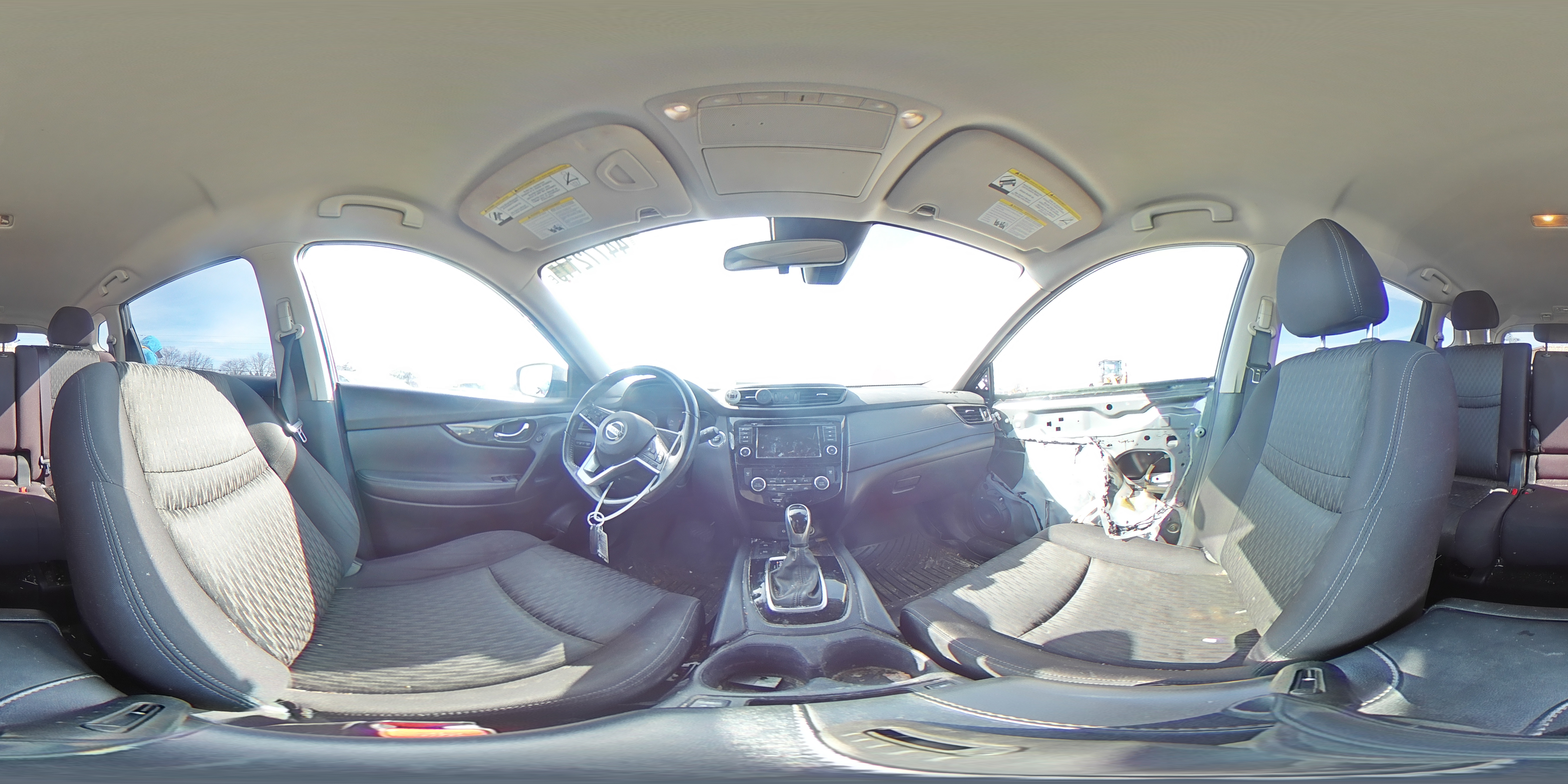 2020 Nissan Rogue - Image 14