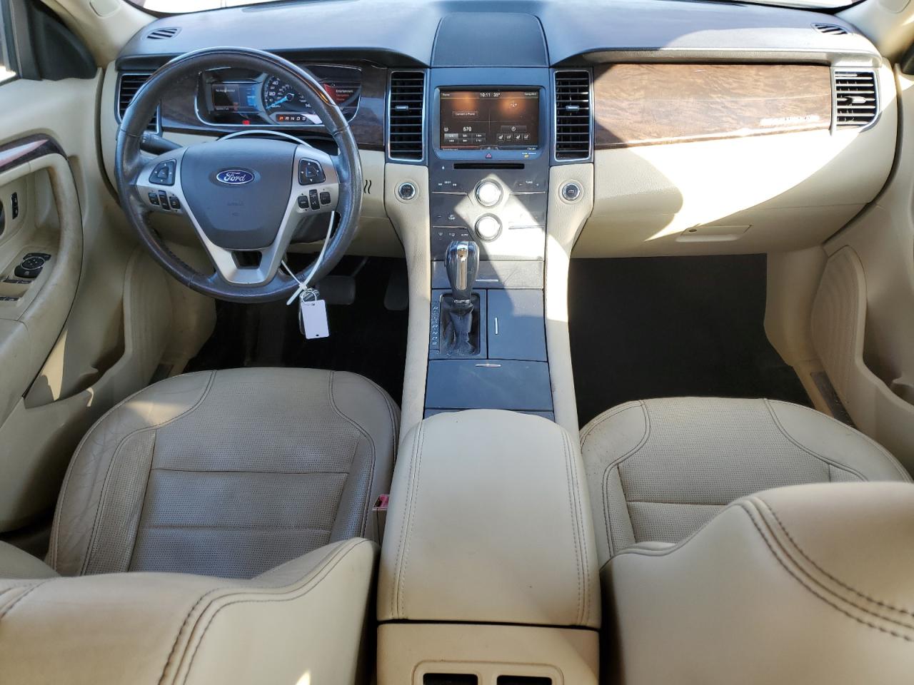 2015 Ford Taurus - Image 8