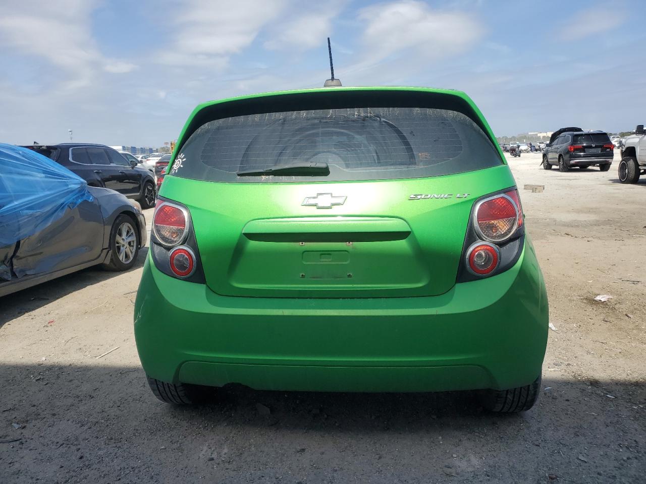 2015 Chevrolet Sonic - Image 6