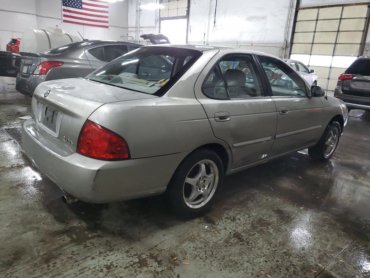2004 Nissan Sentra - Image 3
