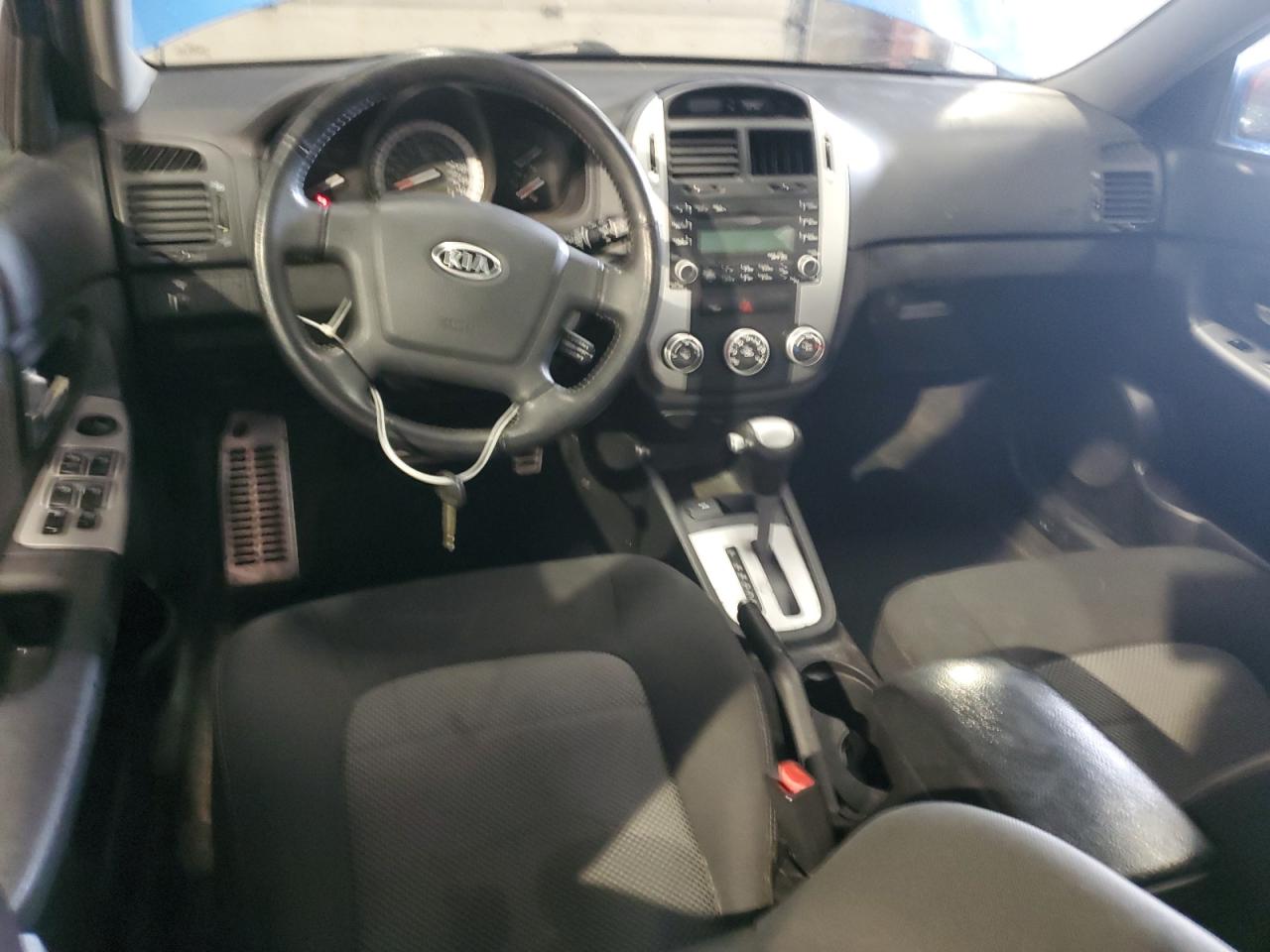 2008 Kia Spectra - Image 8