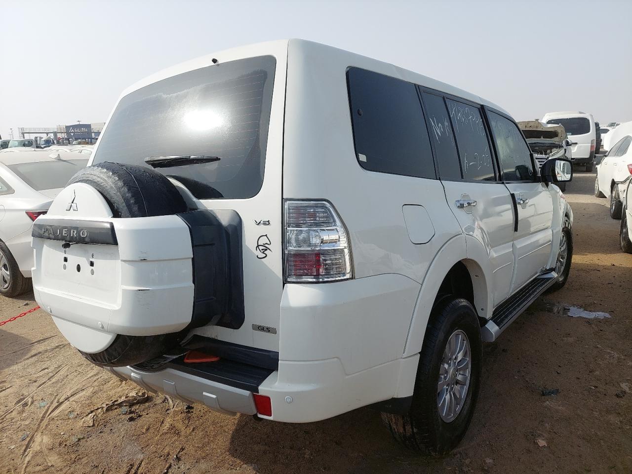 JMYLRV95WBJ703852 - 2011 Mitsubishi Pajero - #44287995
