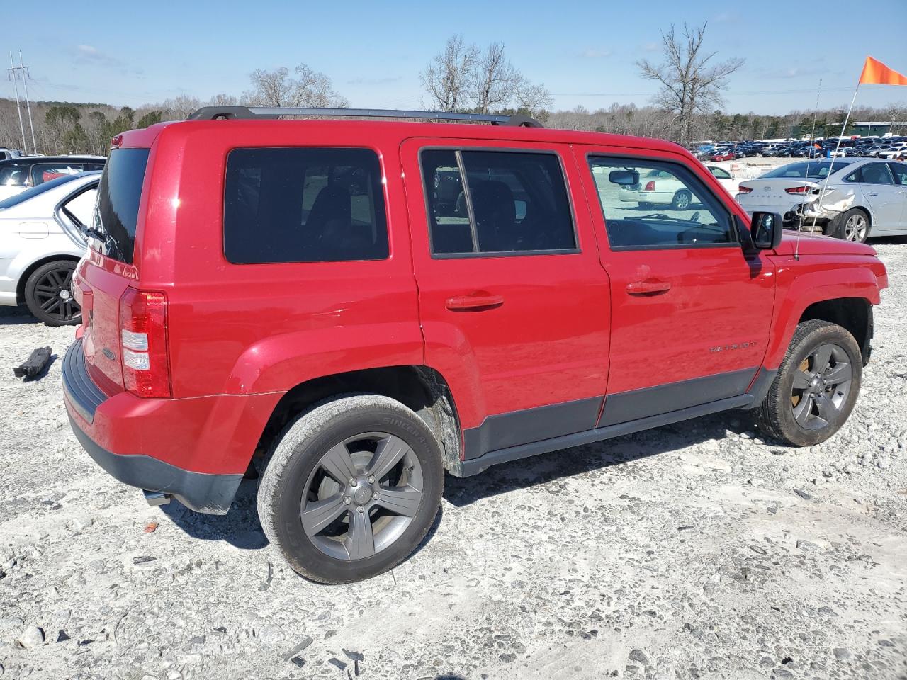 2016 Jeep Liberty (Patriot) - Image 3