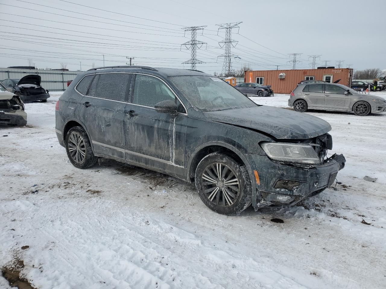 2018 Volkswagen Tiguan - Image 4