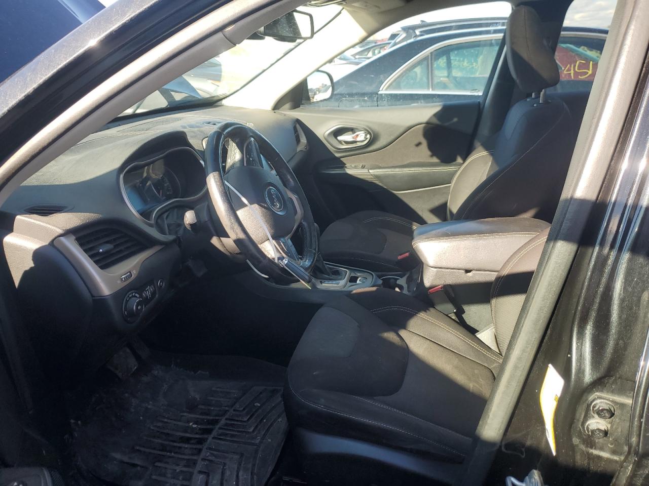 2015 Jeep Grand Cherokee - Image 7