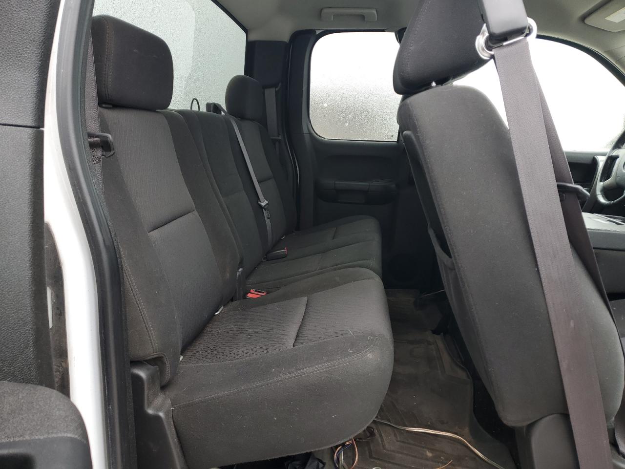2011 Chevrolet Silverado - Image 10