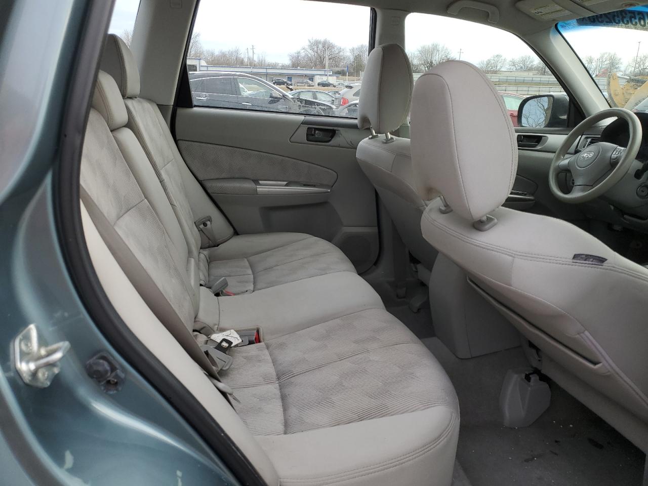 2009 Subaru Forester - Image 10