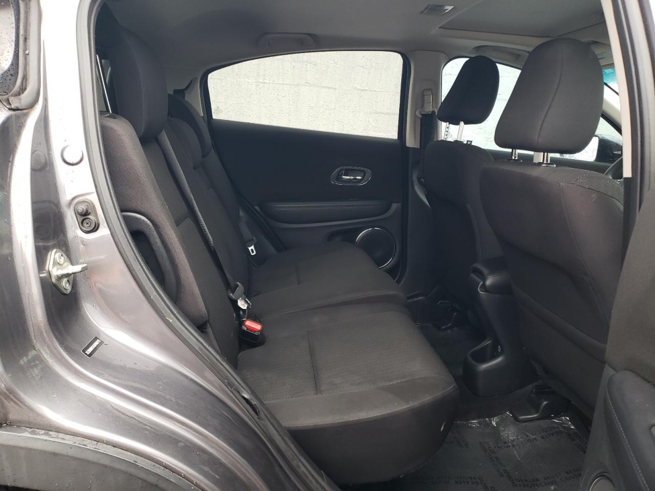 2016 Honda HR-V - Image 11