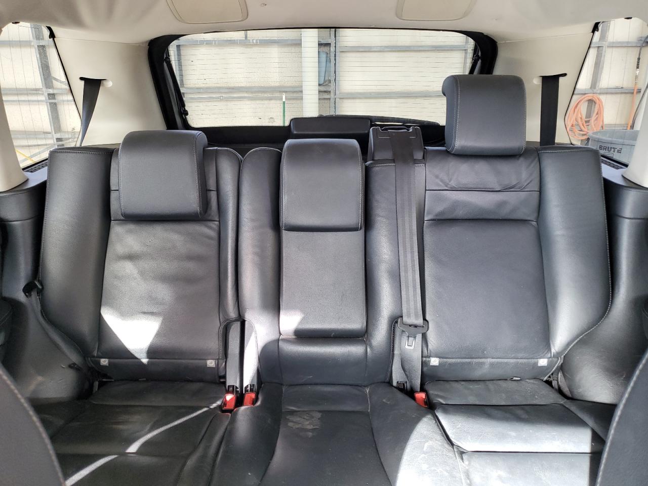 2010 Land Rover Range Rover - Image 10