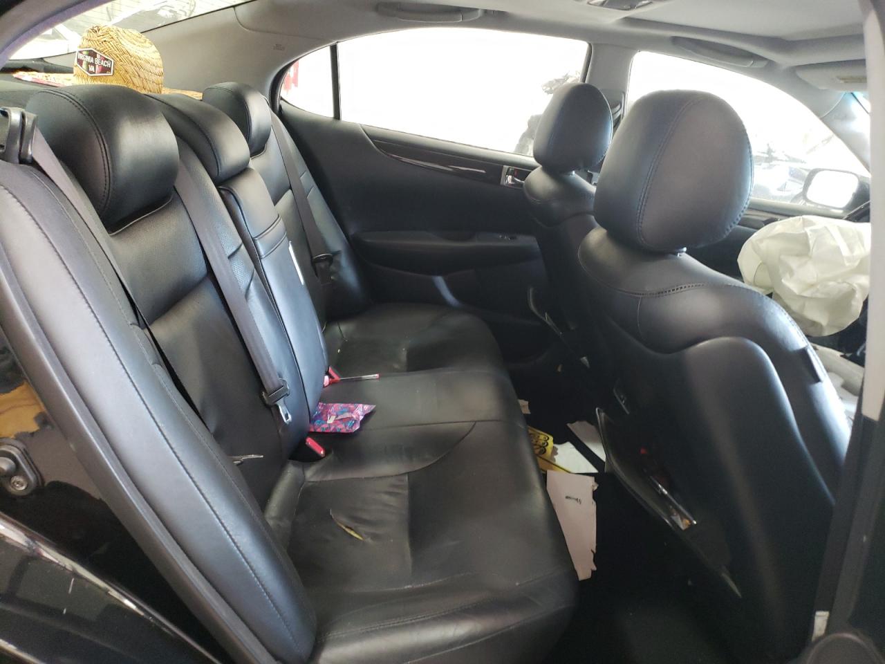 2006 Lexus ES - Image 10