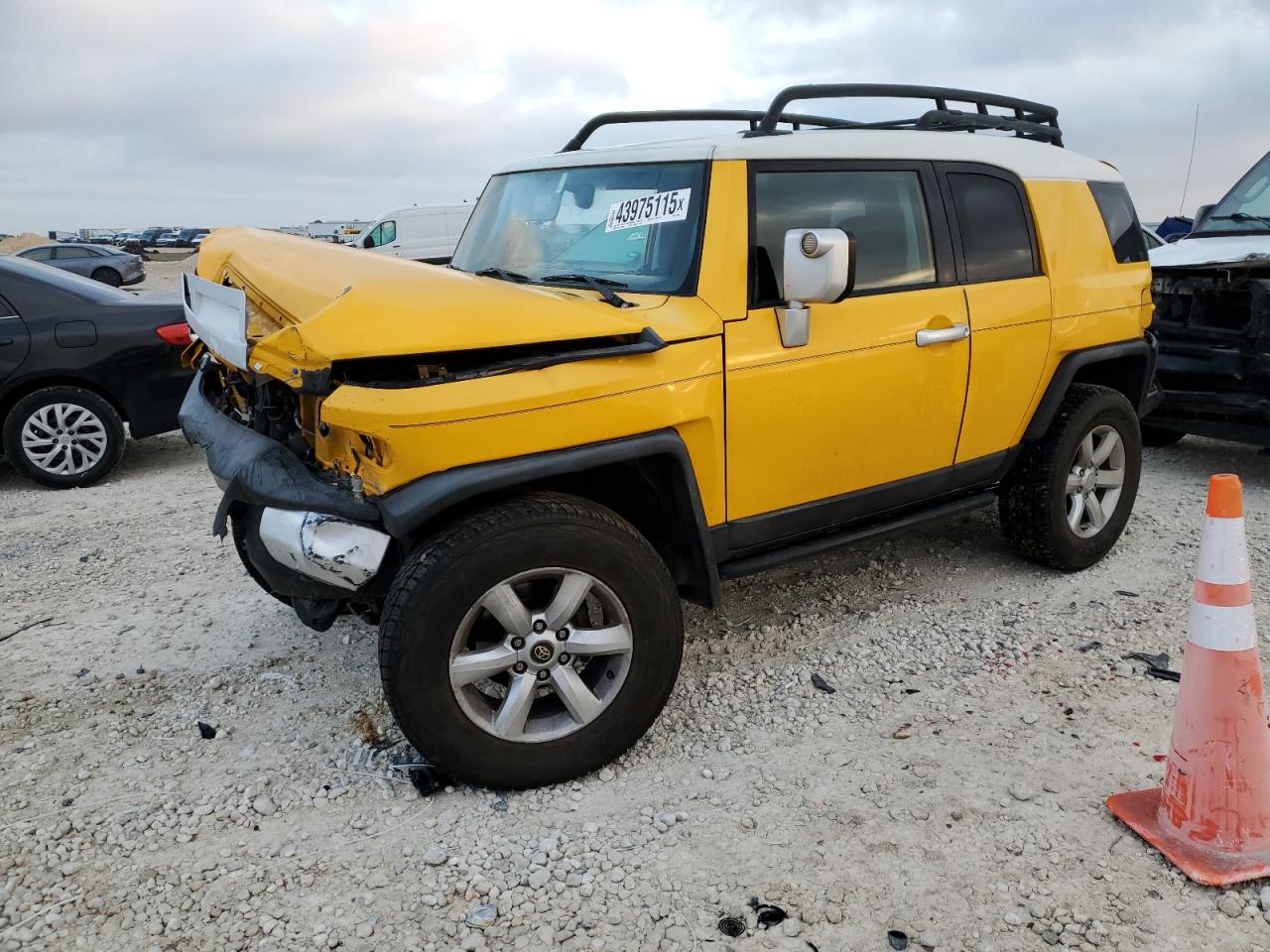 2007 Toyota FJ Cruiser - Image 1