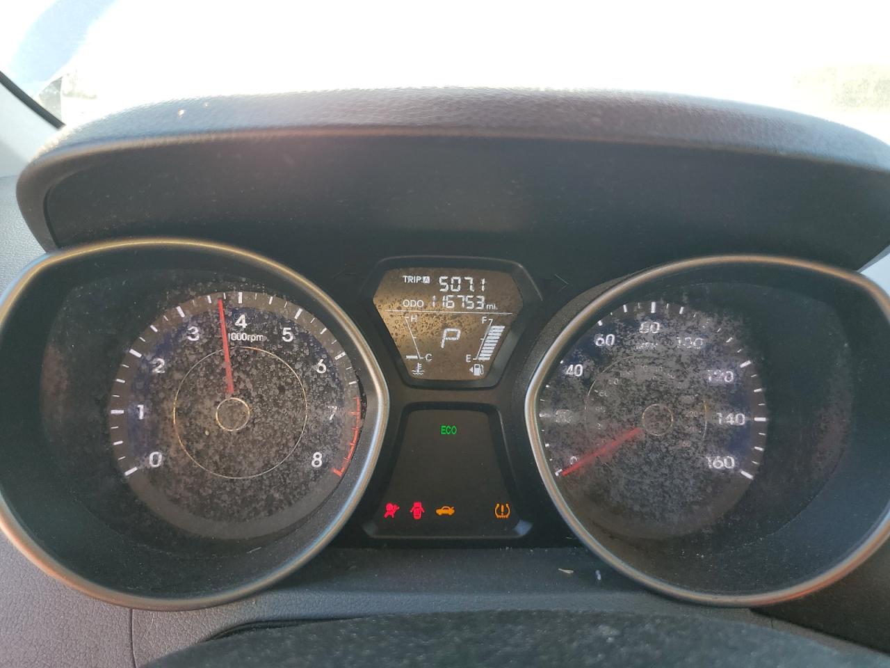 2012 Hyundai Elantra - Image 9